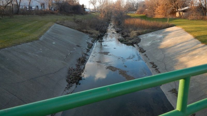 Looking West Downstream of South 6th Street.