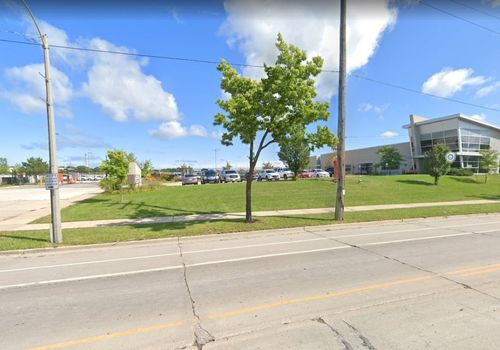 Milwaukee DPW Parking lot