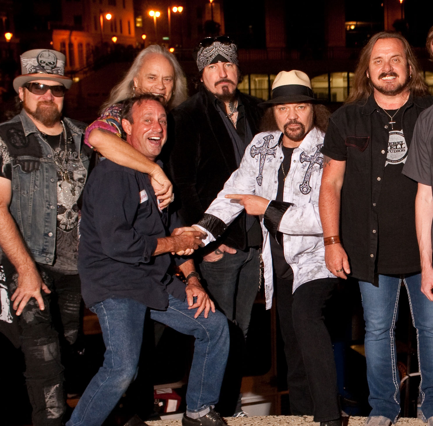 Skynyrd-and-Captain-15.jpg